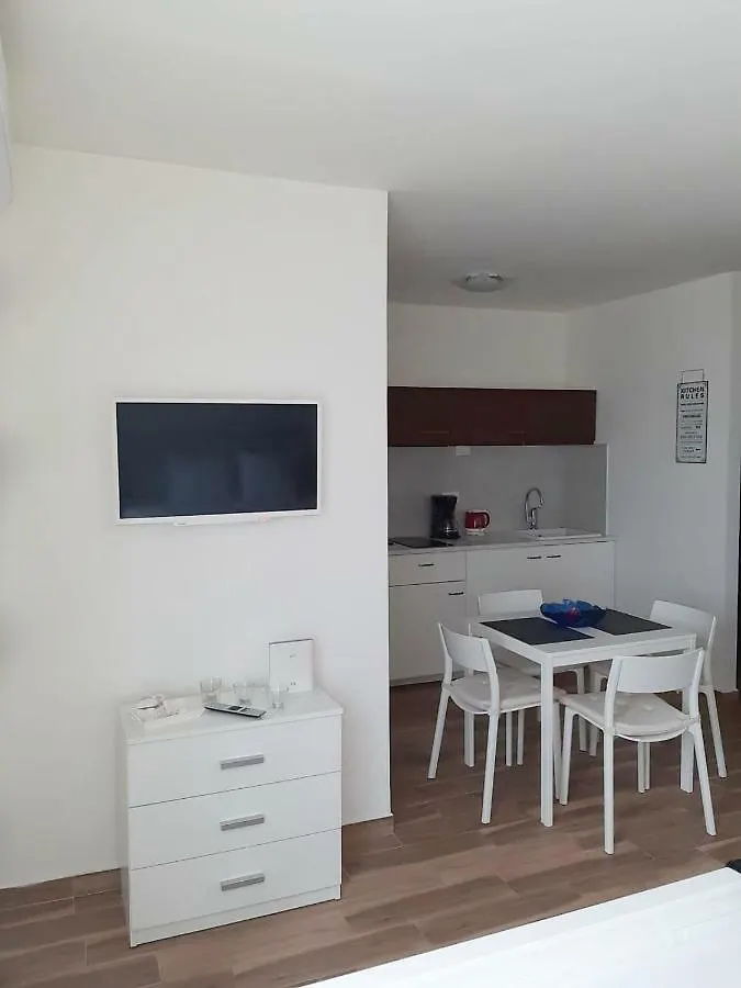 Apartment Mony Rovinj 0*,